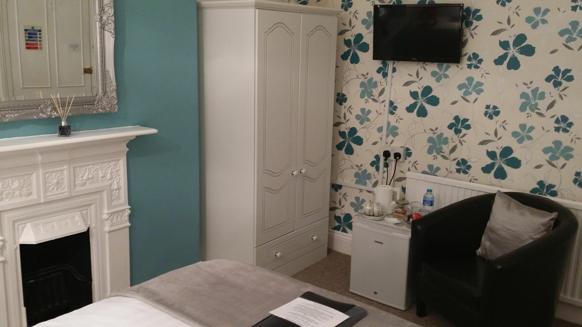 The Earlsdale 3* Ilfracombe