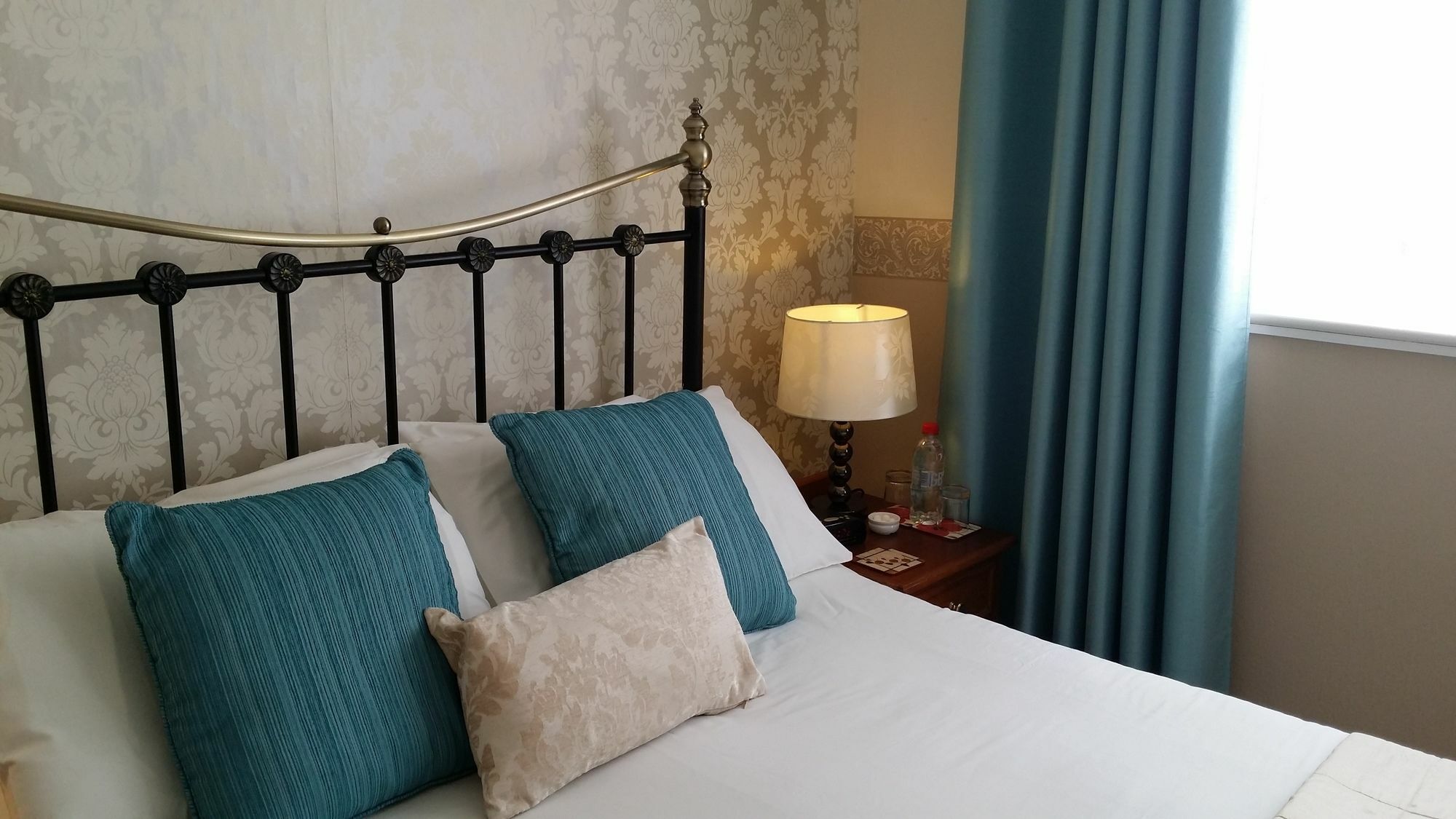 The Earlsdale Guest house 3*